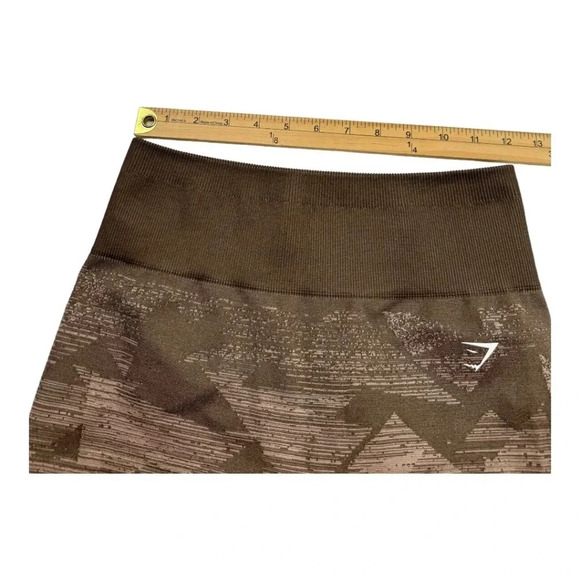 Gymshark Adapt Ombre Seamless Shorts - Picture 7 of 10